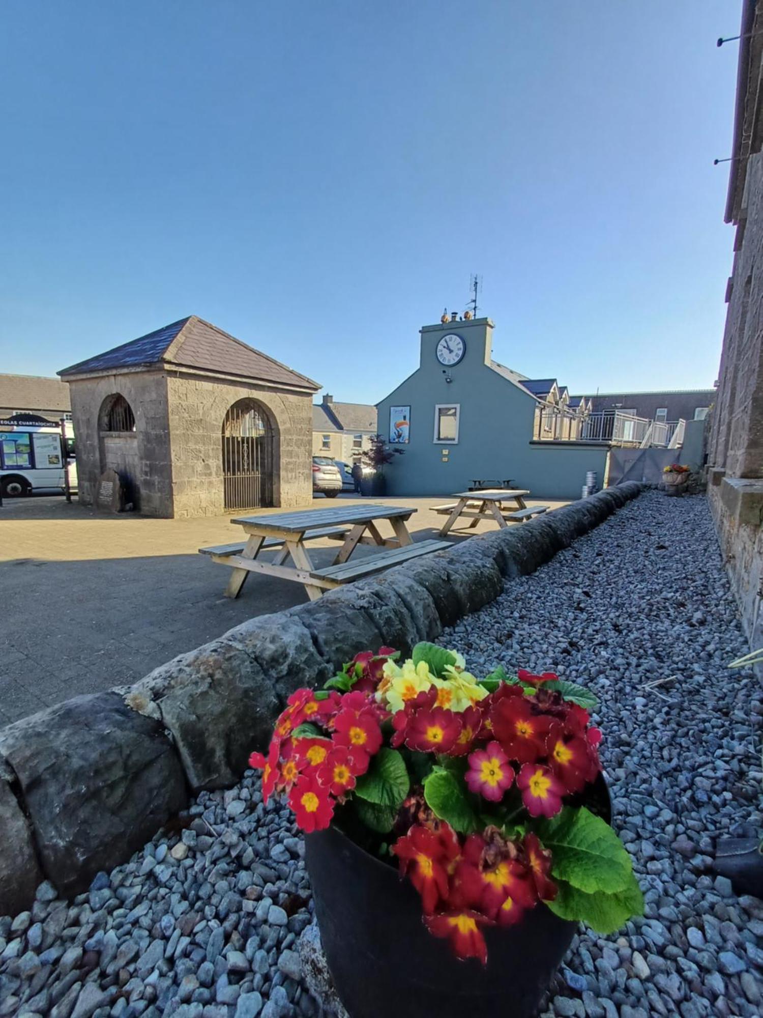 Clonbur House - Studio Village Apartment Galway Exterior photo
